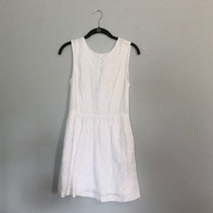 White dress form Bebe